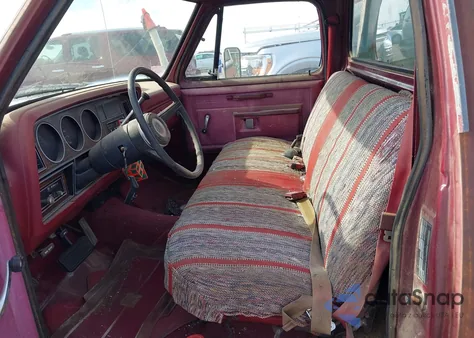 1982 Dodge D-Series D150 из США, поврежденный, VIN 1B7FD14P6CS269172